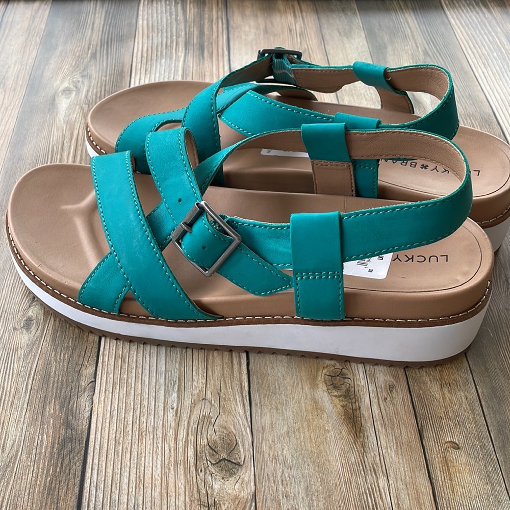 Lucky Brand Sandals